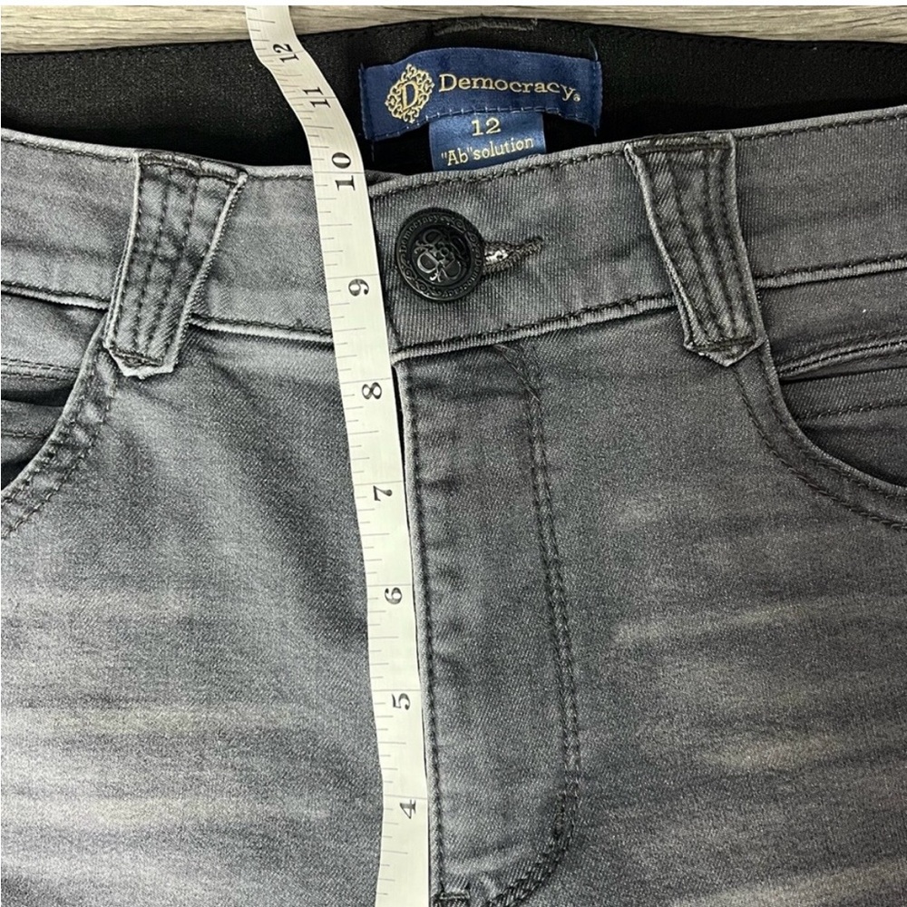 Democracy Grey Straight Leg Jeans Size 10-READ - Picture 7 of 8
